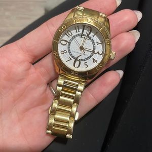 Tommy hilfinger watch gold color